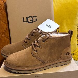 UGG Women's Brown Ankle Boots